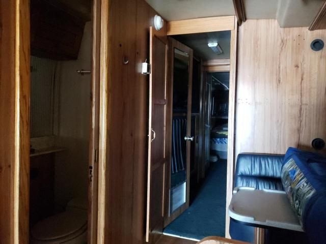 1993 Prevost Bus