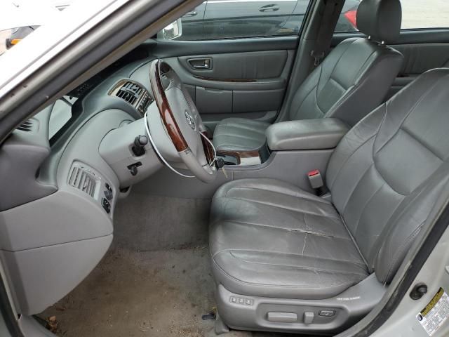 2004 Toyota Avalon XL