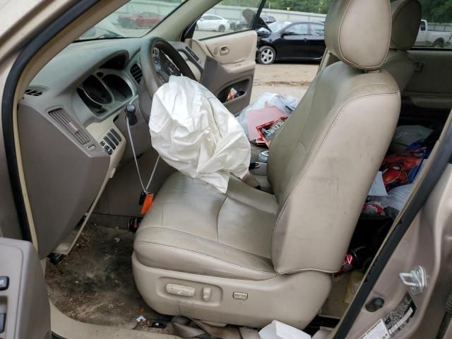 2004 Toyota Highlander Base