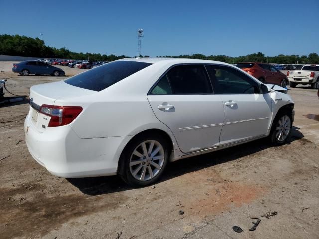 2014 Toyota Camry Hybrid