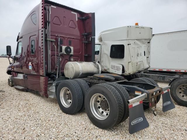 2015 Freightliner Cascadia 125