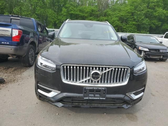 2024 Volvo XC90 Plus