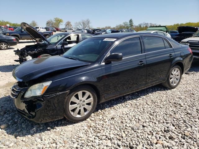 2005 Toyota Avalon XL