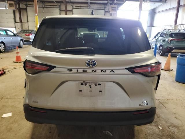 2021 Toyota Sienna XLE