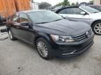 2016 Volkswagen Passat SE