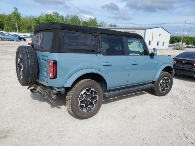 2022 Ford Bronco Base