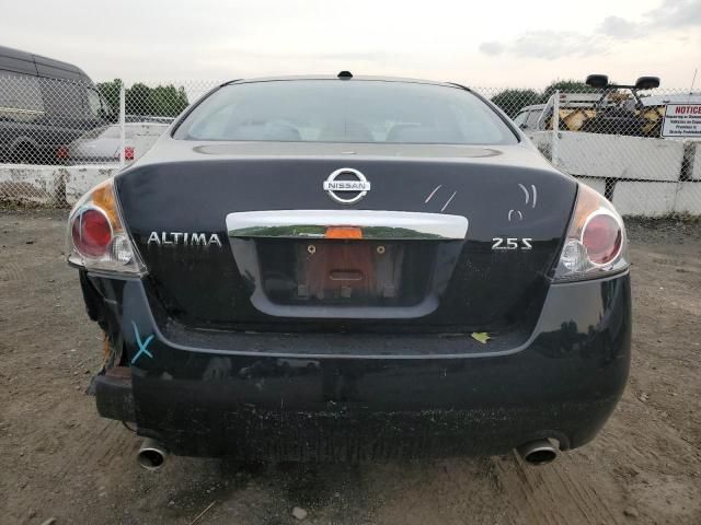 2010 Nissan Altima Base