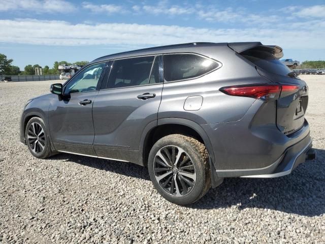 2021 Toyota Highlander XSE