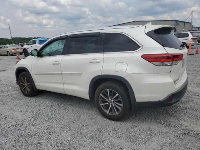 2018 Toyota Highlander SE