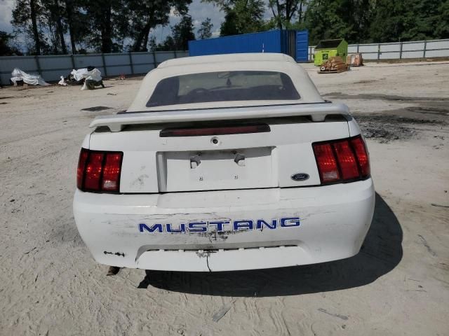 2003 Ford Mustang