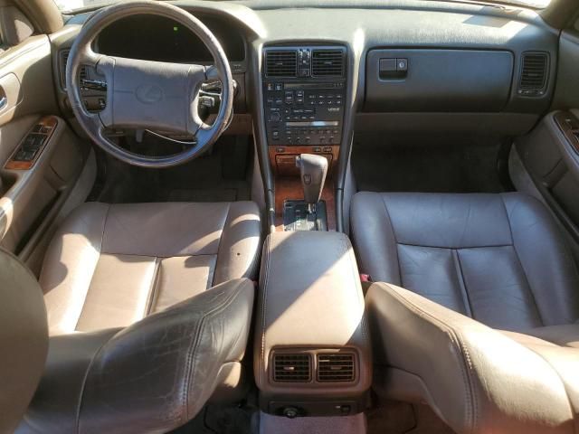 1992 Lexus LS 400