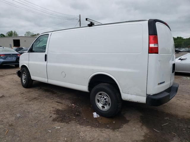 2021 Chevrolet Express G2500