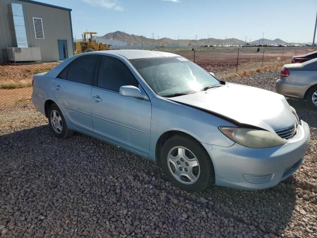 2005 Toyota Camry LE