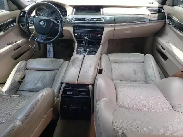 2014 BMW 750 XI