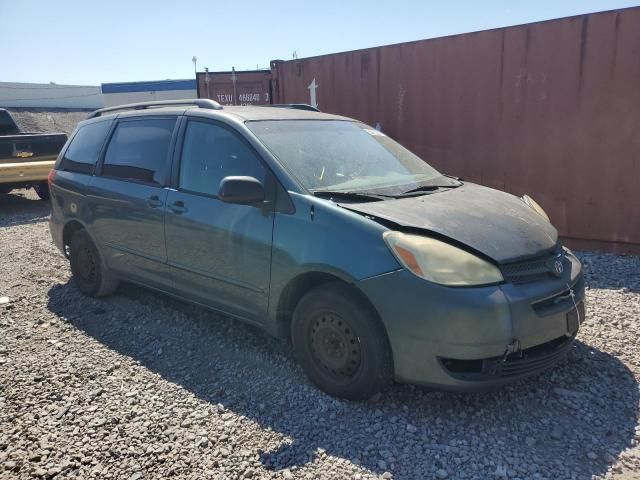 2004 Toyota Sienna CE