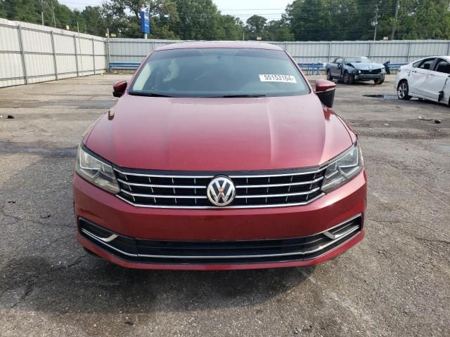 2016 Volkswagen Passat SE