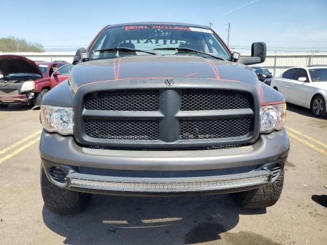 2004 Dodge RAM 1500 ST