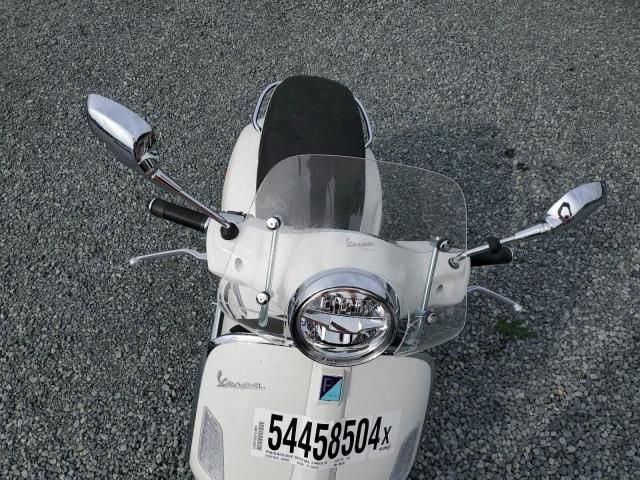 2024 Vespa GTS/SEI Giorni 300