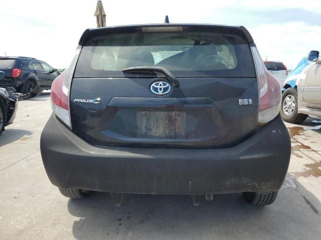 2015 Toyota Prius C