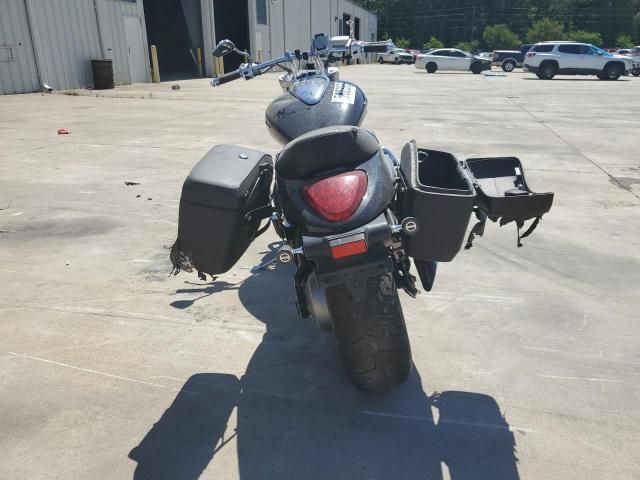 2013 Suzuki VZ1500