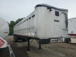 Salvage trucks for sale at Columbus, OH auction: 2000 Ravens Trailer