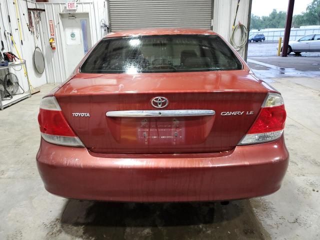 2005 Toyota Camry LE