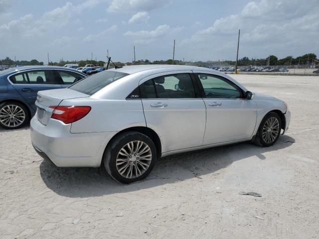 2012 Chrysler 200 Limited