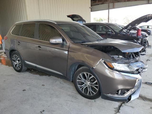 2017 Mitsubishi Outlander SE