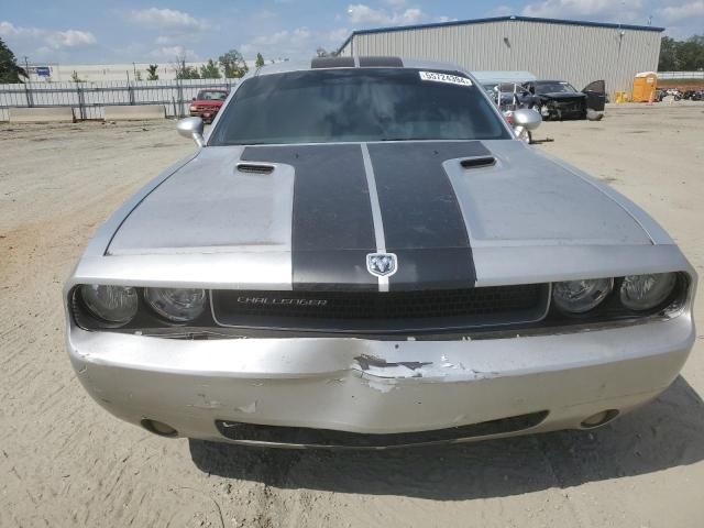 2010 Dodge Challenger SE