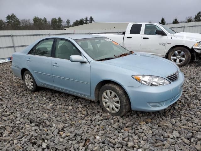 2005 Toyota Camry LE