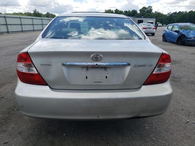 2004 Toyota Camry LE