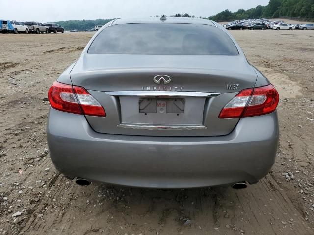 2011 Infiniti M37