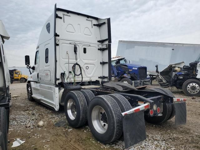 2017 Freightliner Cascadia 125