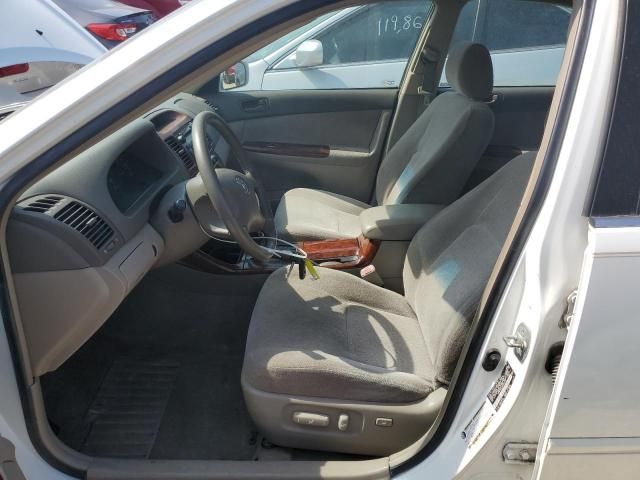 2004 Toyota Camry LE