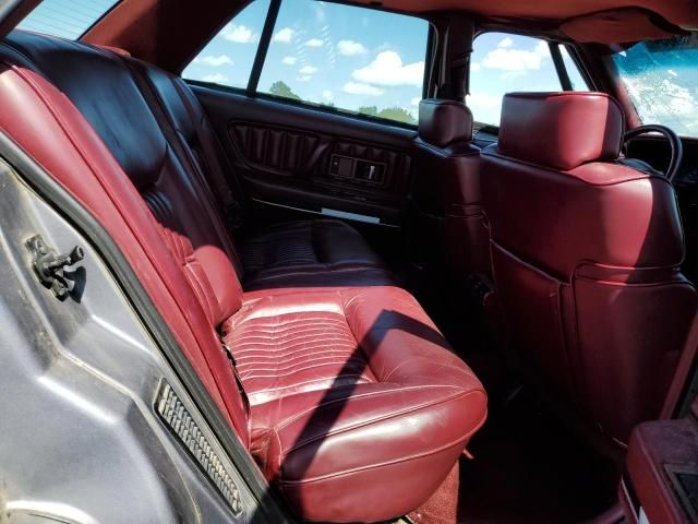 1992 Oldsmobile 98 Regency Elite