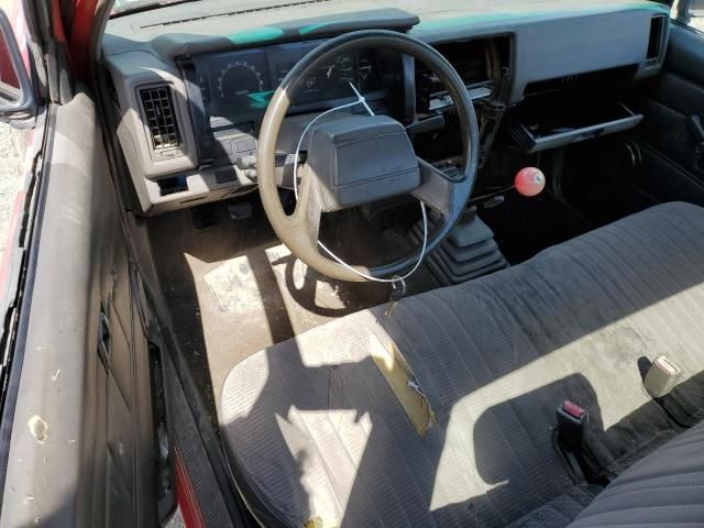 1990 Nissan D21 Short BED