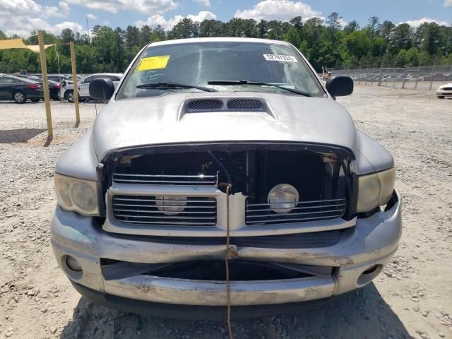 2004 Dodge RAM 1500 ST