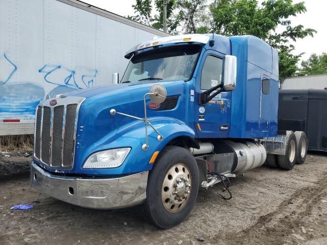 2016 Peterbilt 579