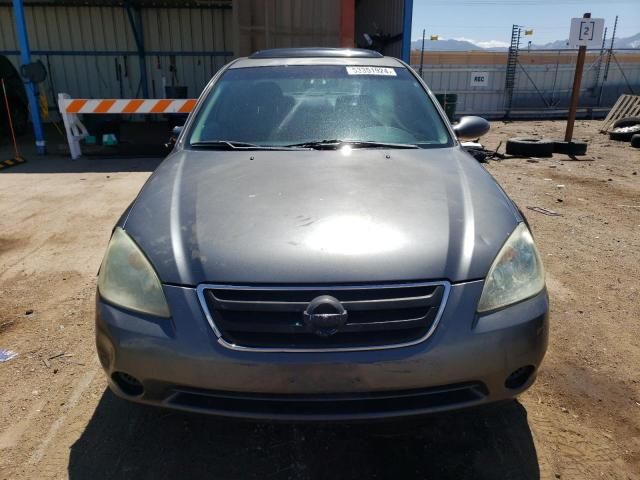 2004 Nissan Altima Base