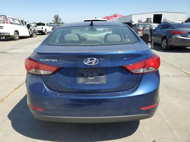 2015 Hyundai Elantra SE