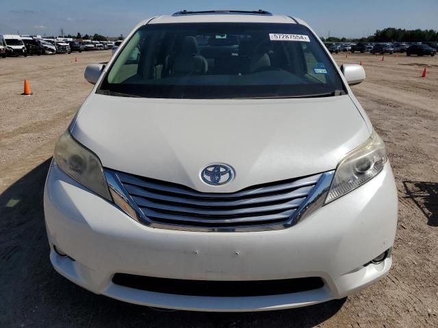 2012 Toyota Sienna XLE