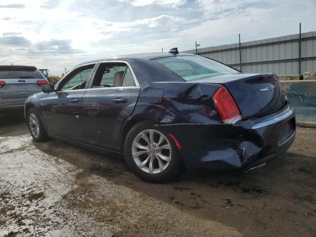 2016 Chrysler 300 Limited