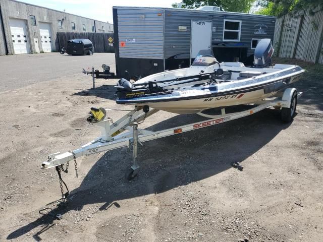 1997 Skeeter Boat