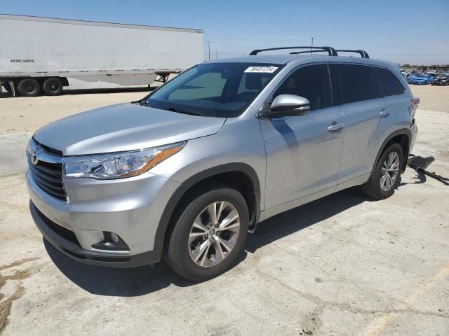 2016 Toyota Highlander LE