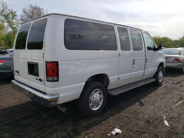 2014 Ford Econoline E350 Super Duty Wagon