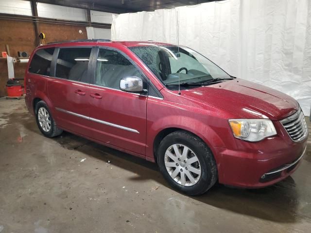 2012 Chrysler Town & Country Touring L