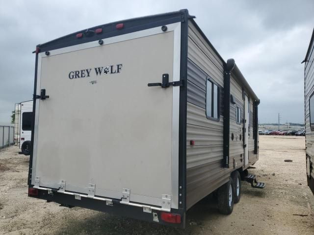 2017 Wildwood Grey Wolf