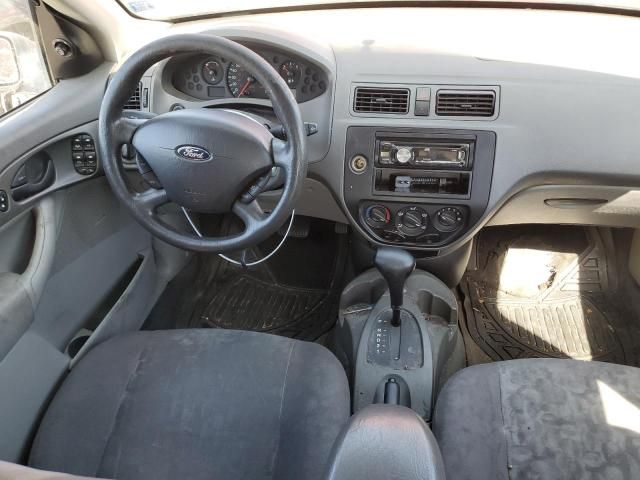 2005 Ford Focus ZX4