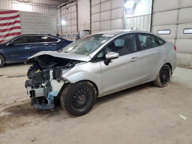 2013 Ford Fiesta SE