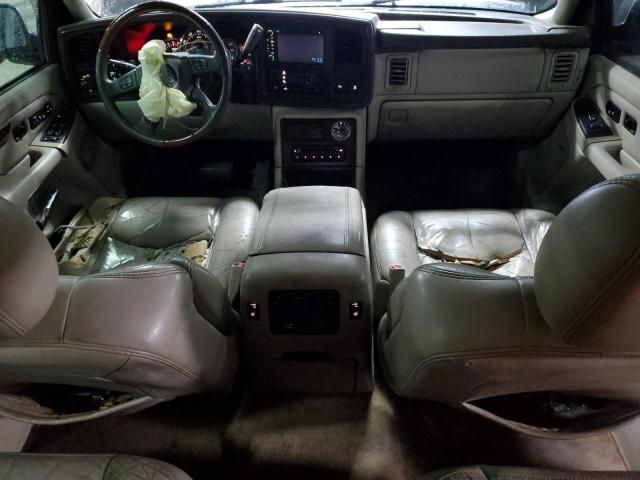 2005 Cadillac Escalade Luxury